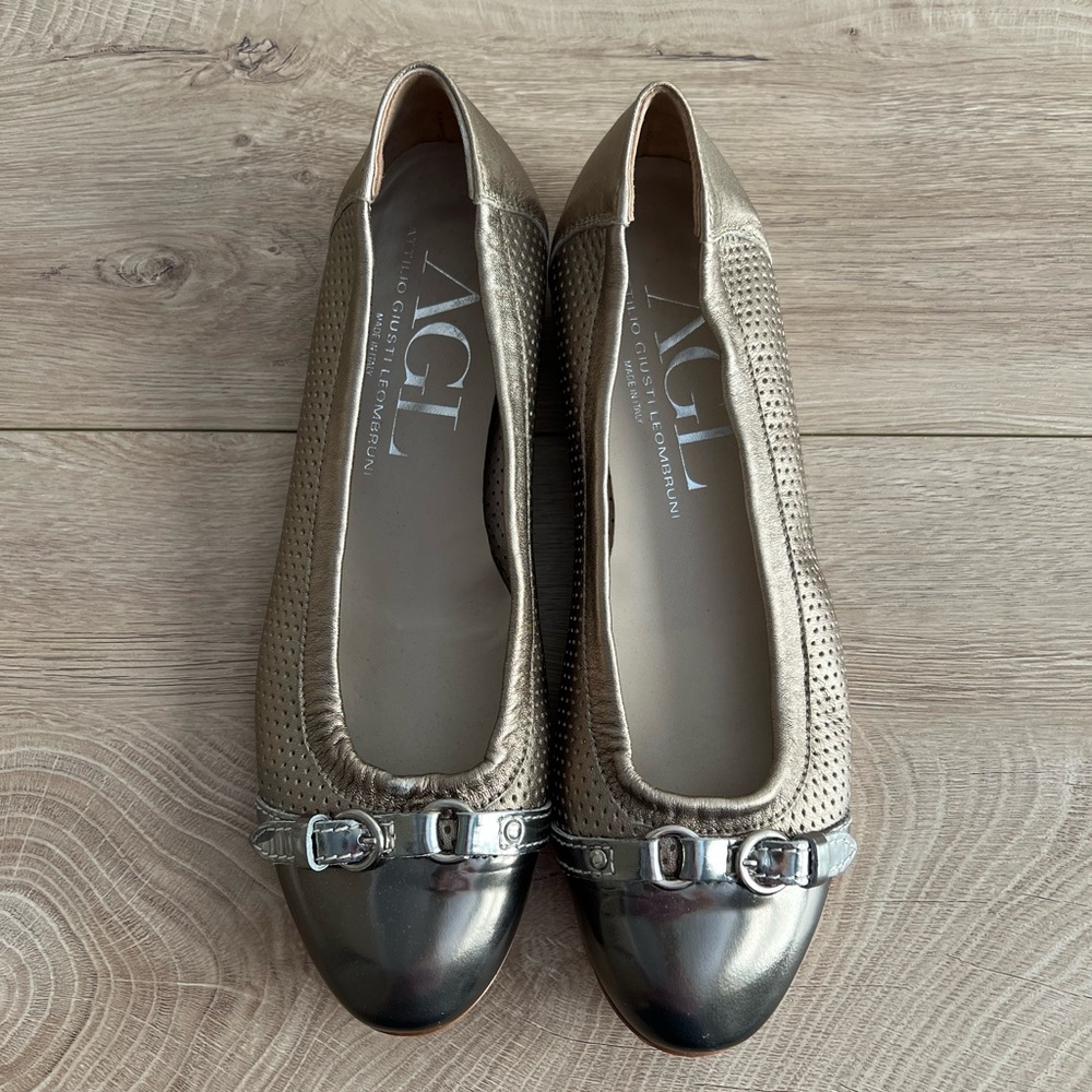 AGL Gold Perforated/Patent Cap Toe Ballet Flat - size 39.5